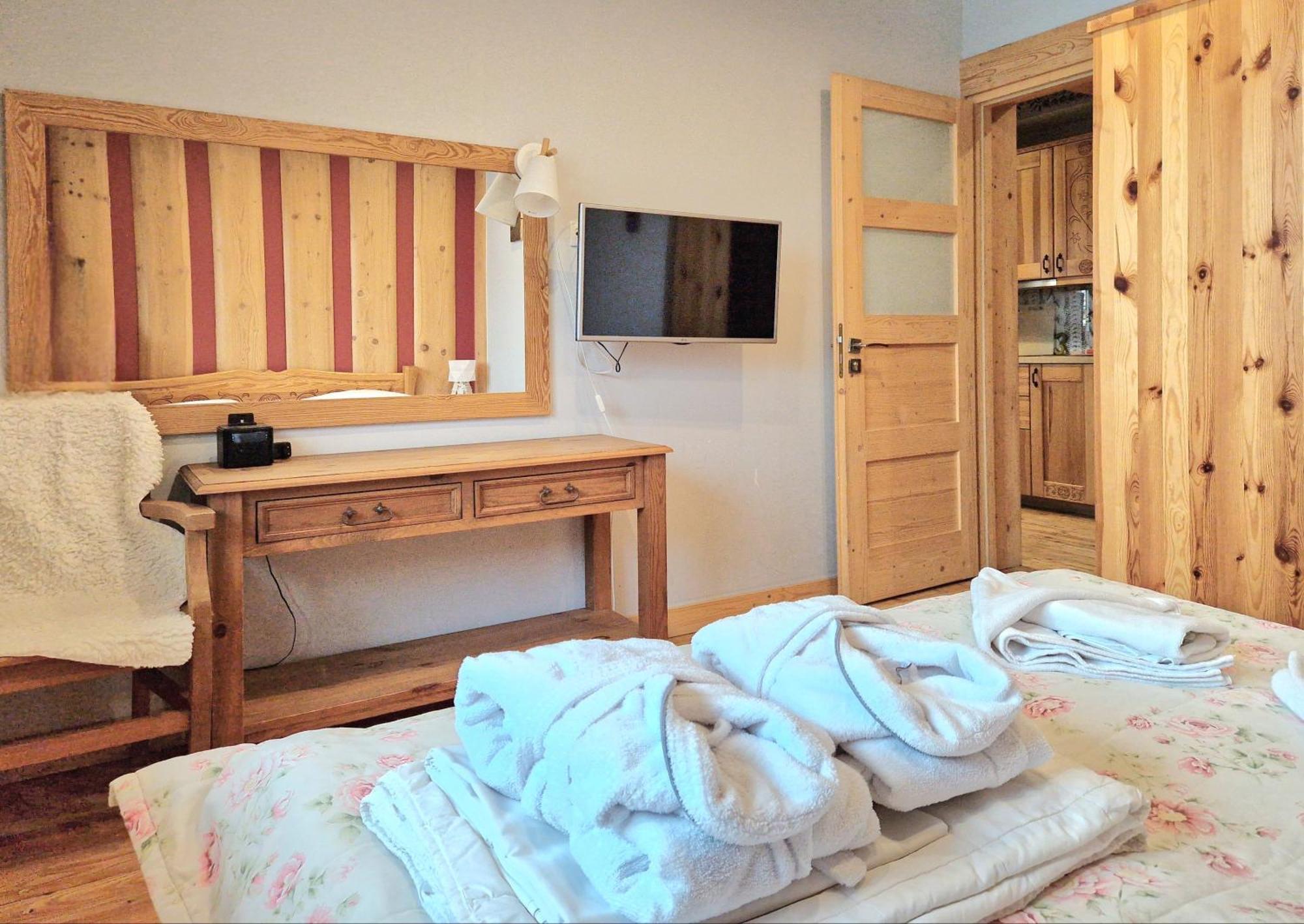 Apartamenty Rockus Lux & Spa Zakopane Kościelisko Exteriör bild